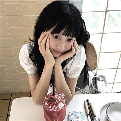 假装情侣